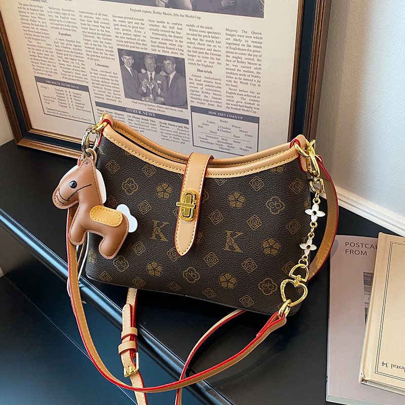 Famous style women's chain str - Diaper Wallet Portable ulasan dan harga